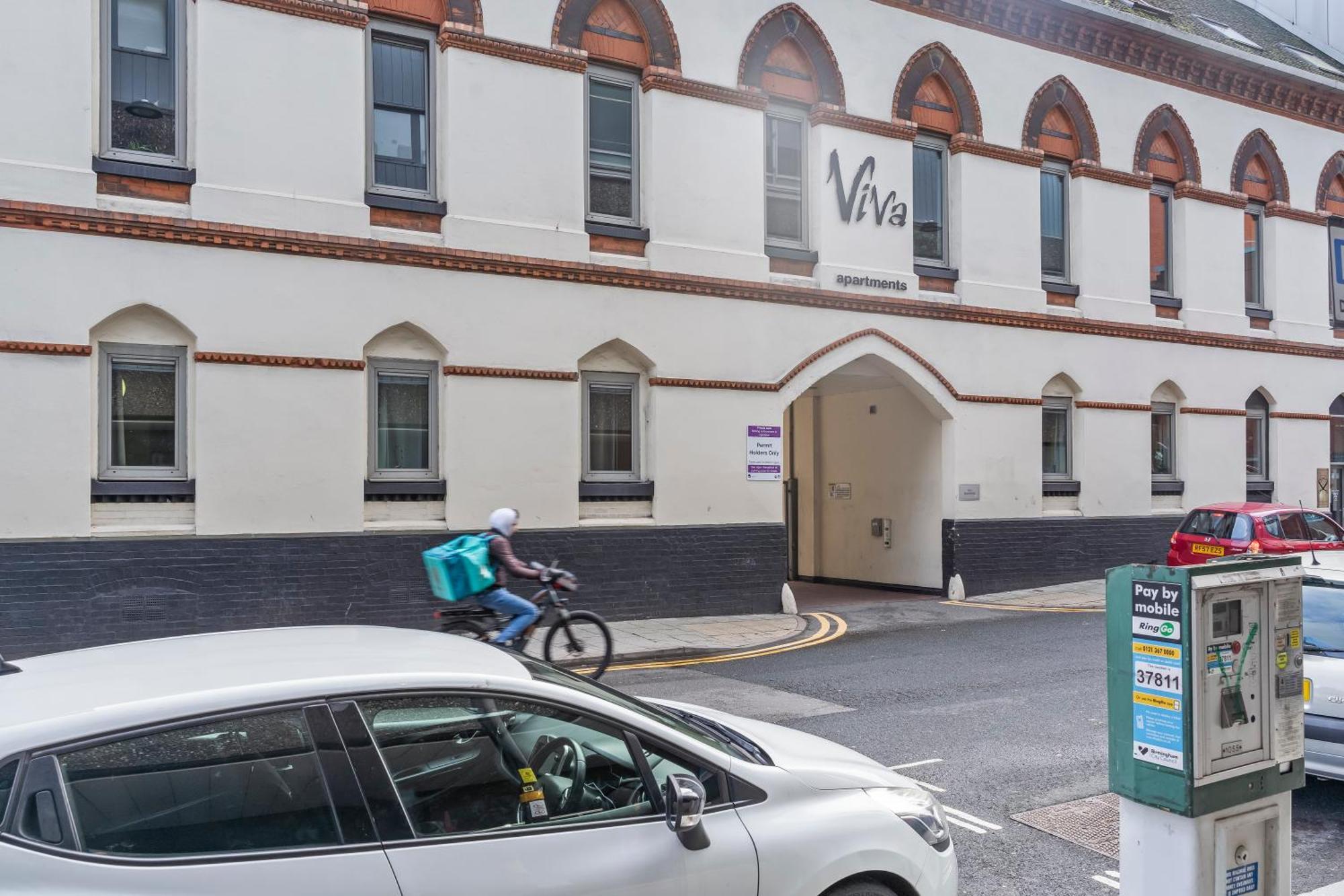 Heart Of City Centre Luxury Apartment With Secure Underground Parking Birmingham Luaran gambar