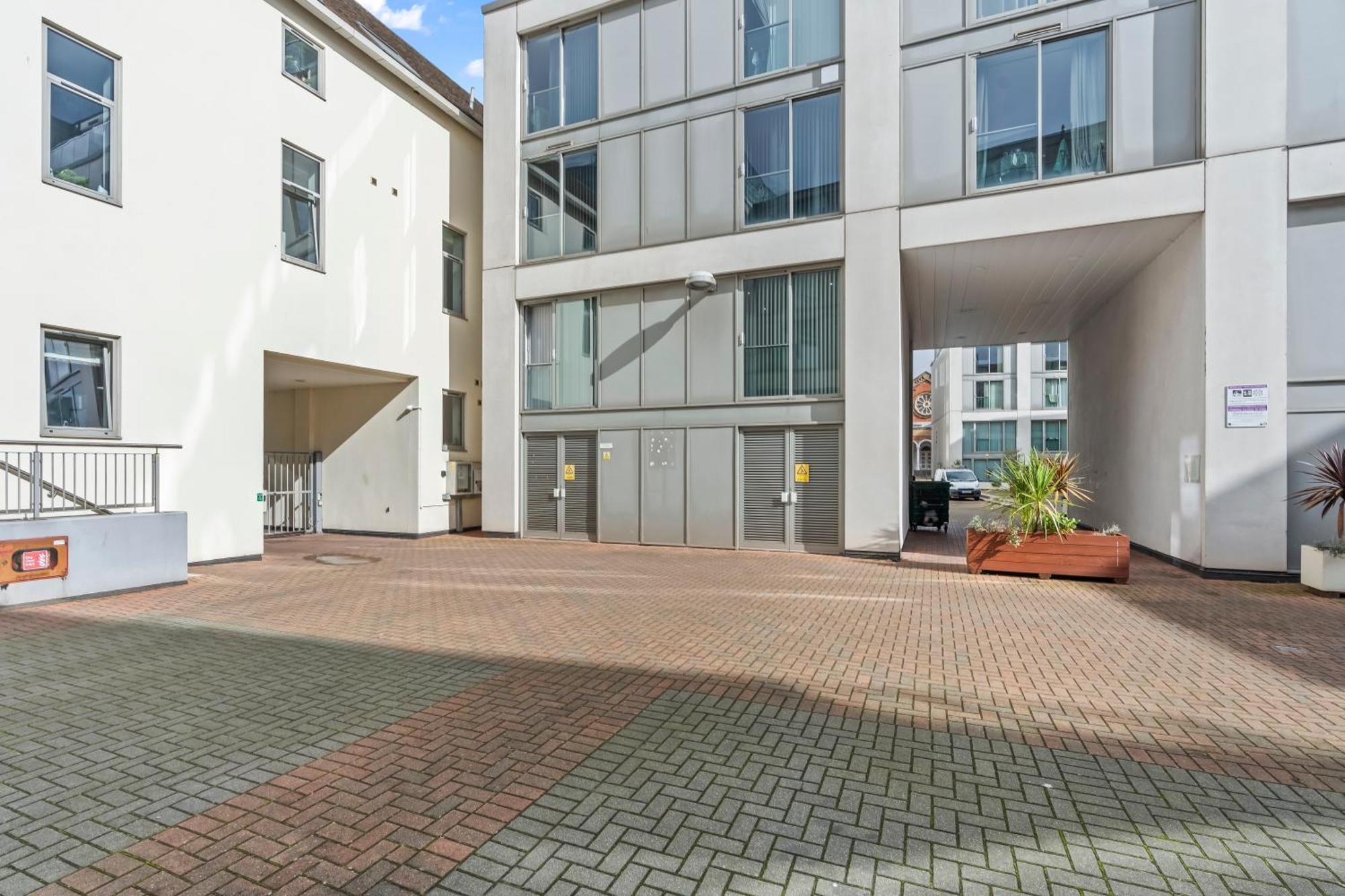 Heart Of City Centre Luxury Apartment With Secure Underground Parking Birmingham Luaran gambar