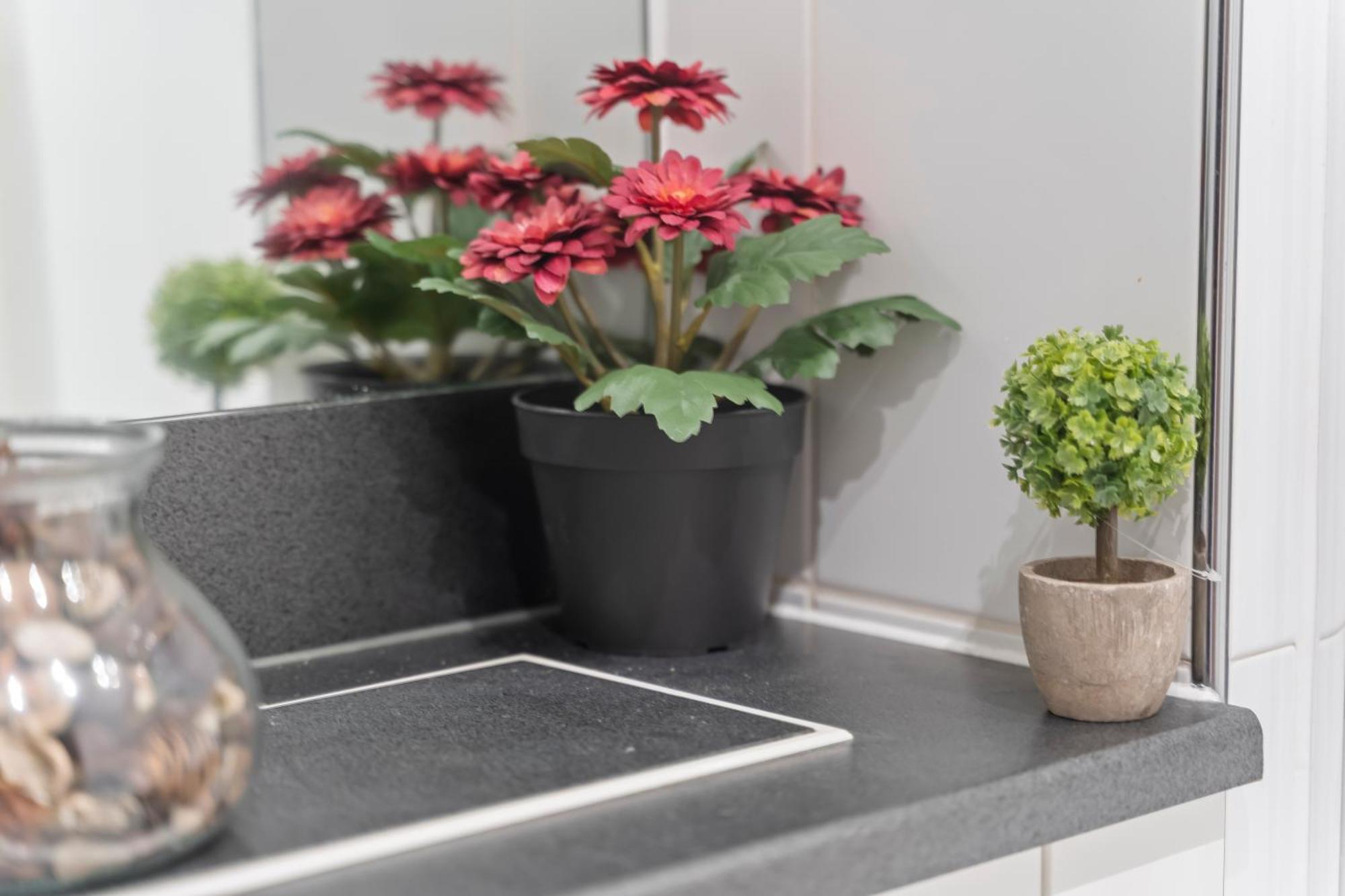 Heart Of City Centre Luxury Apartment With Secure Underground Parking Birmingham Luaran gambar