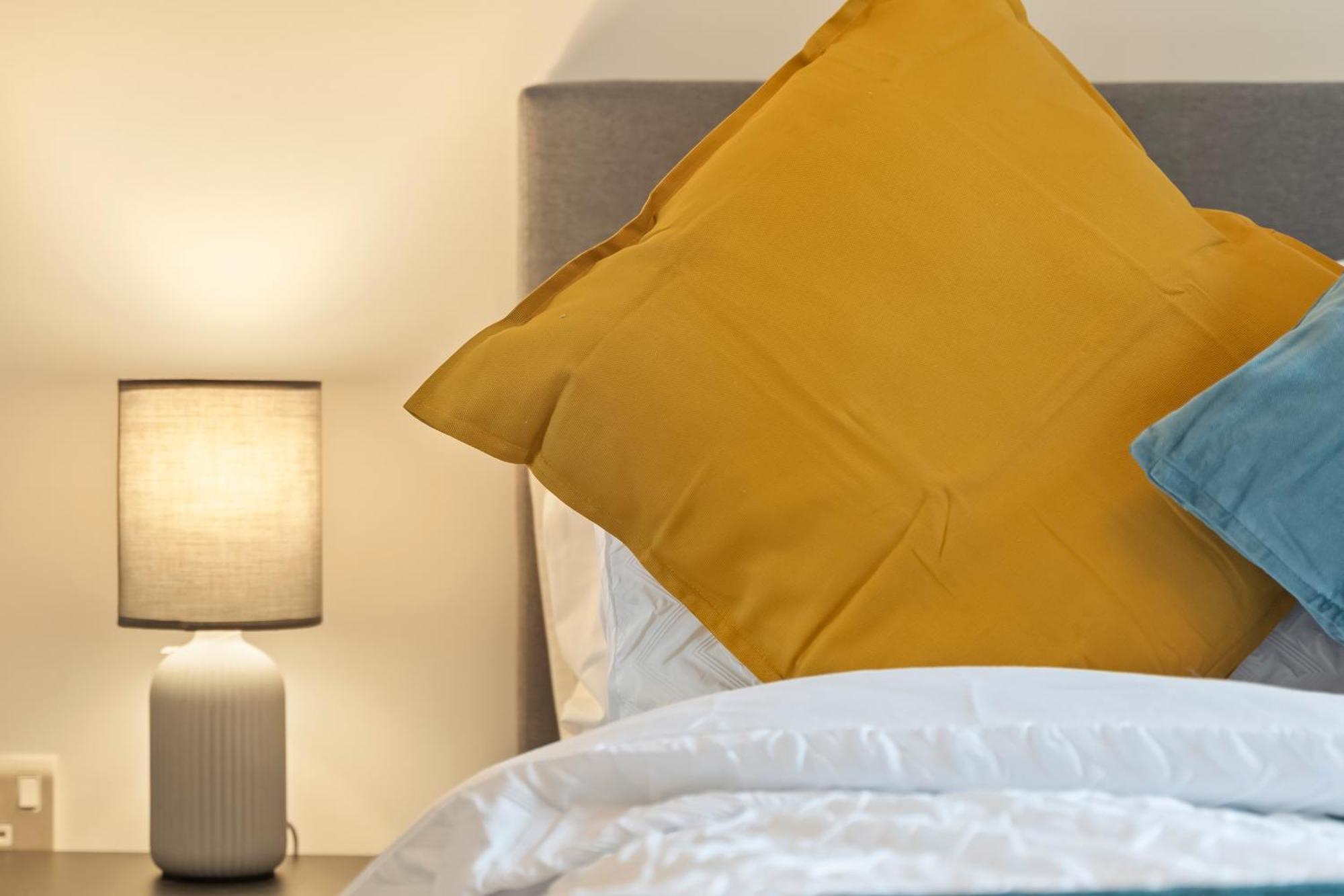 Heart Of City Centre Luxury Apartment With Secure Underground Parking Birmingham Luaran gambar